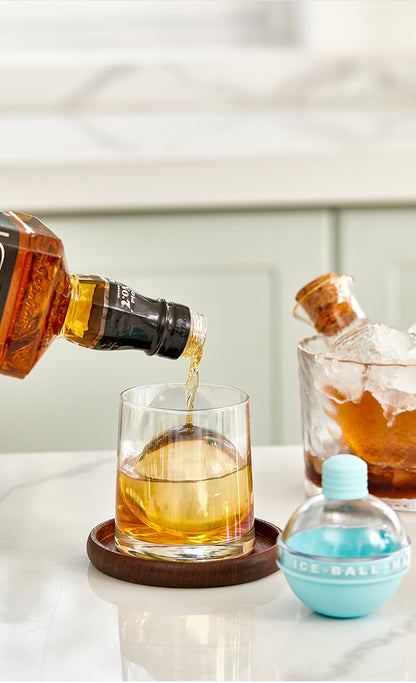 Ice Ball Maker – Η πιο στιλάτη μπάλα πάγου που είχες ποτέ!