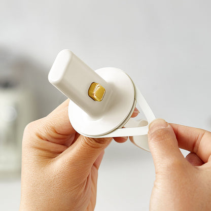 Spice Jar - Δοχείο Μπαχαρικών με Ενσωματωμένο Κουταλάκι.